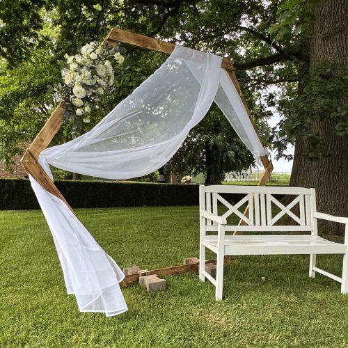 IMG_5856 Traubogen Hexagon mieten